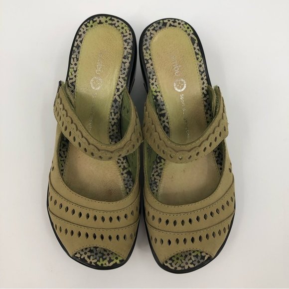 Jambu Green & Black Breathable Comfort Wedges | Leather and Rubber - Picture 2 of 8